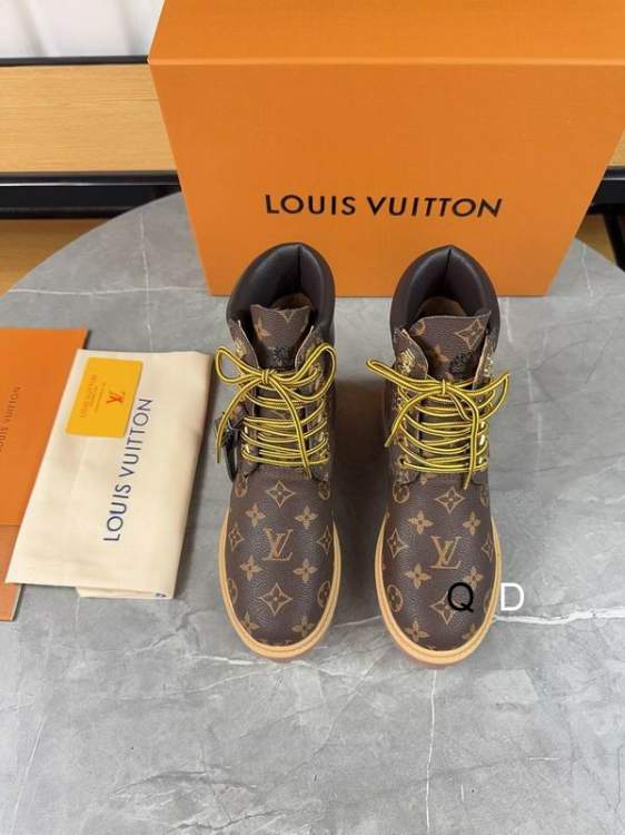 Picture of Louis Vuitton Shoes _SKULVsz35-46GDT011812435